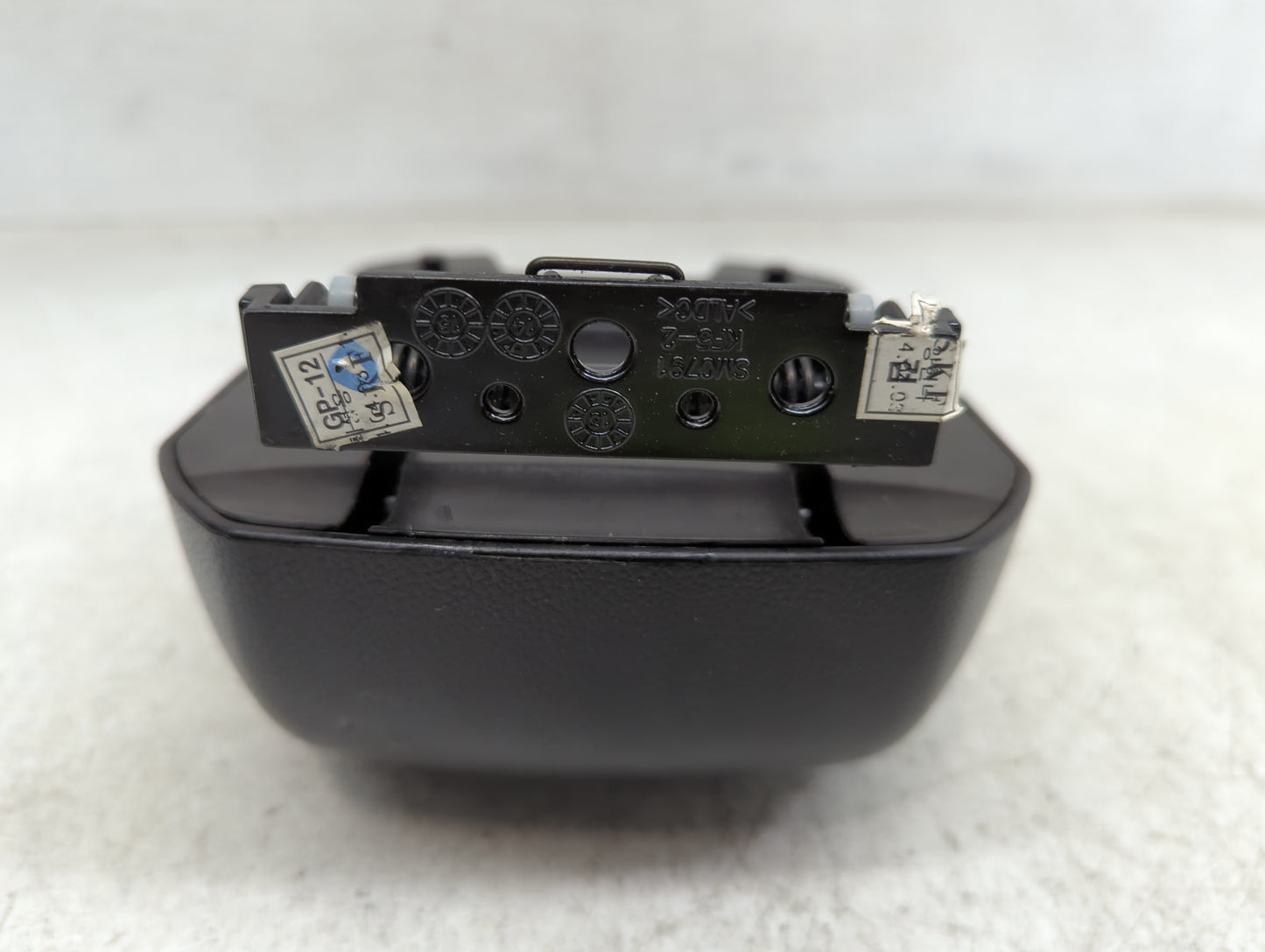 2013-2016 Chevrolet Cruze Center Console Armrest Cover Lid Fits Fits 2013 2014 2015 2016 OEM Used Auto Parts - Oemusedautopa
