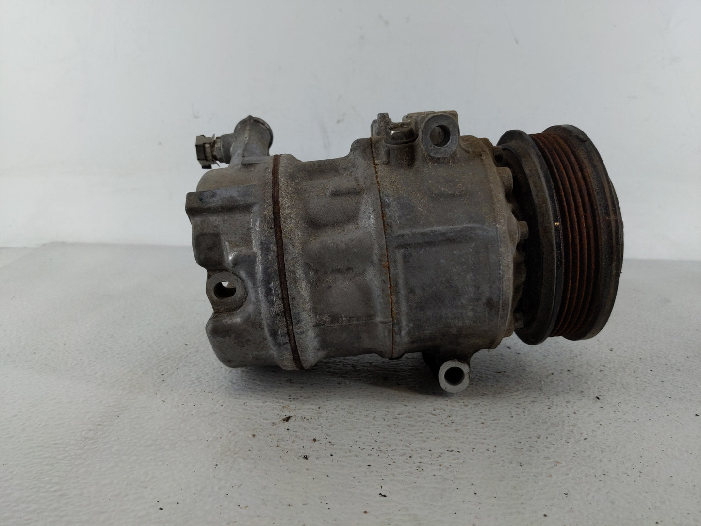 2016-2018 Chevrolet Cruze Air Conditioning A/c Ac Compressor Oem - Oemusedautoparts1.com