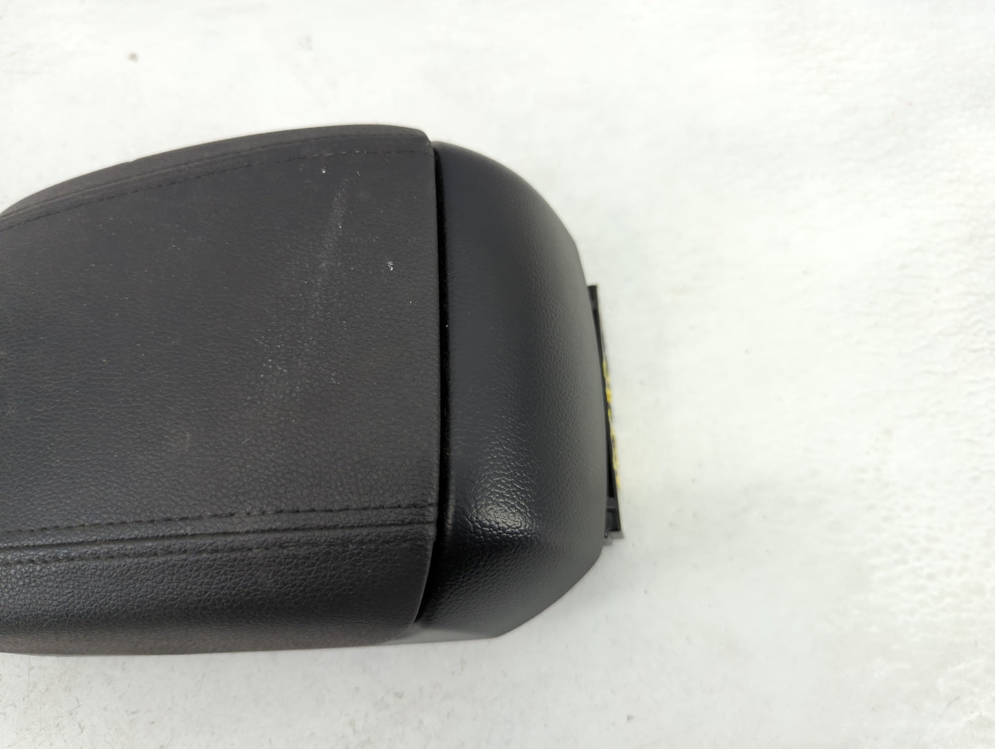 2013-2016 Chevrolet Cruze Center Console Armrest Cover Lid Fits Fits 2013 2014 2015 2016 OEM Used Auto Parts - Oemusedautopa