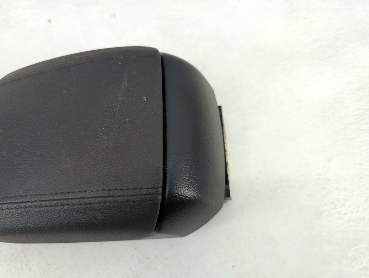 2013-2016 Chevrolet Cruze Center Console Armrest Cover Lid Fits Fits 2013 2014 2015 2016 OEM Used Auto Parts - Oemusedautopa