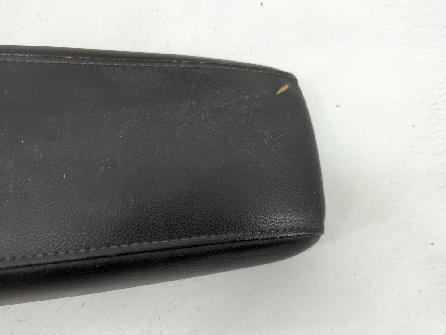 2016 Chevrolet Cruze Center Console Armrest Cover Lid Fits OEM Used Auto Parts - Oemusedautoparts1.com