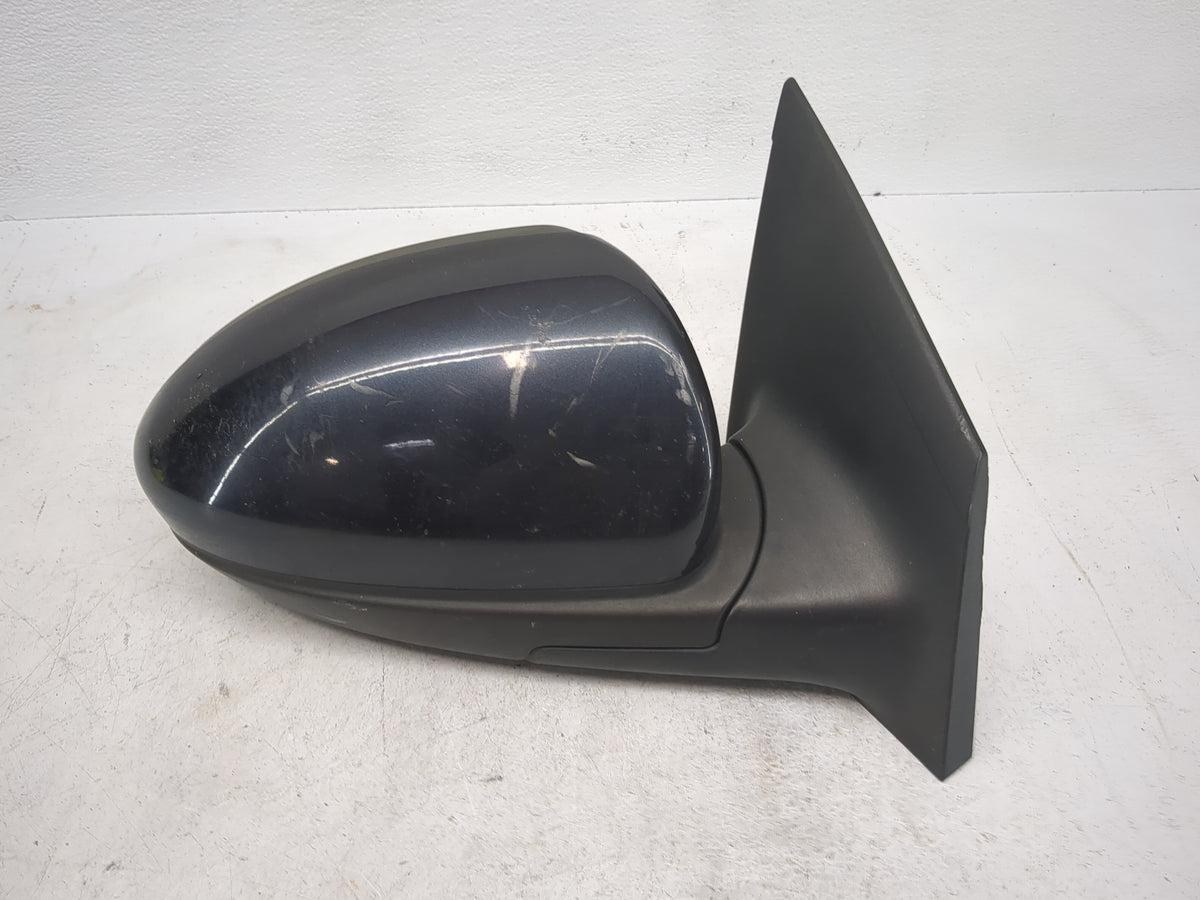 2011-2016 Chevrolet Cruze Passenger Side View Mirror - Right Door Mirror OEM Used - Oemusedautoparts1.com