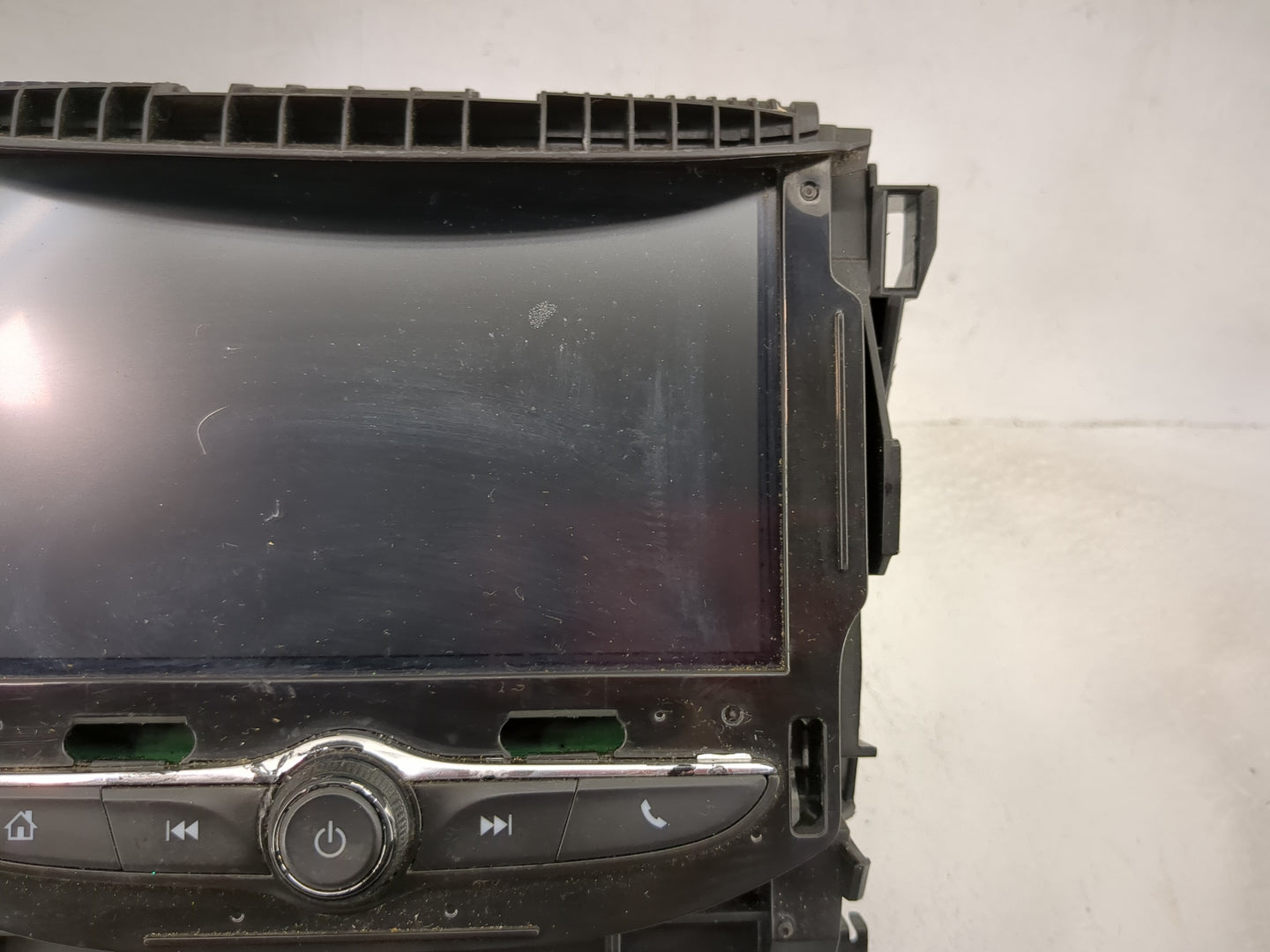 2017 Chevrolet Cruze Radio AM FM Cd Player Receiver Replacement Fits OEM Used Auto Parts - Oemusedautoparts1.com