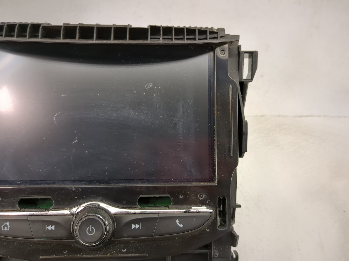 2017 Chevrolet Cruze Radio AM FM Cd Player Receiver Replacement Fits OEM Used Auto Parts - Oemusedautoparts1.com