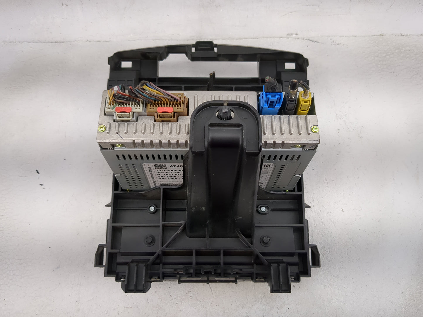 2017 Chevrolet Cruze Radio AM FM Cd Player Receiver Replacement Fits OEM Used Auto Parts - Oemusedautoparts1.com