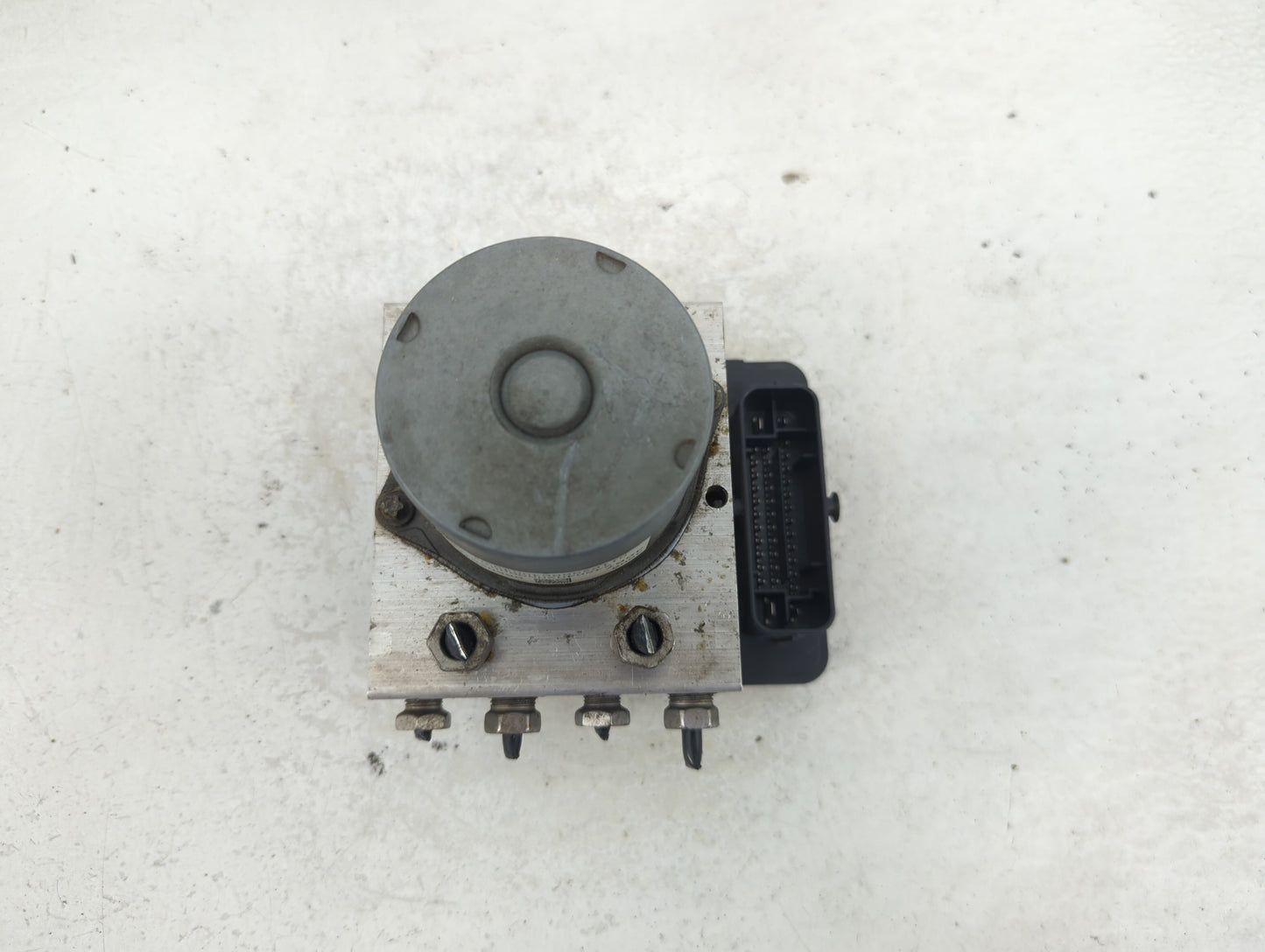 2017 Chevrolet Cruze ABS Pump Control Module Replacement Fits OEM Used Auto Parts - Oemusedautoparts1.com