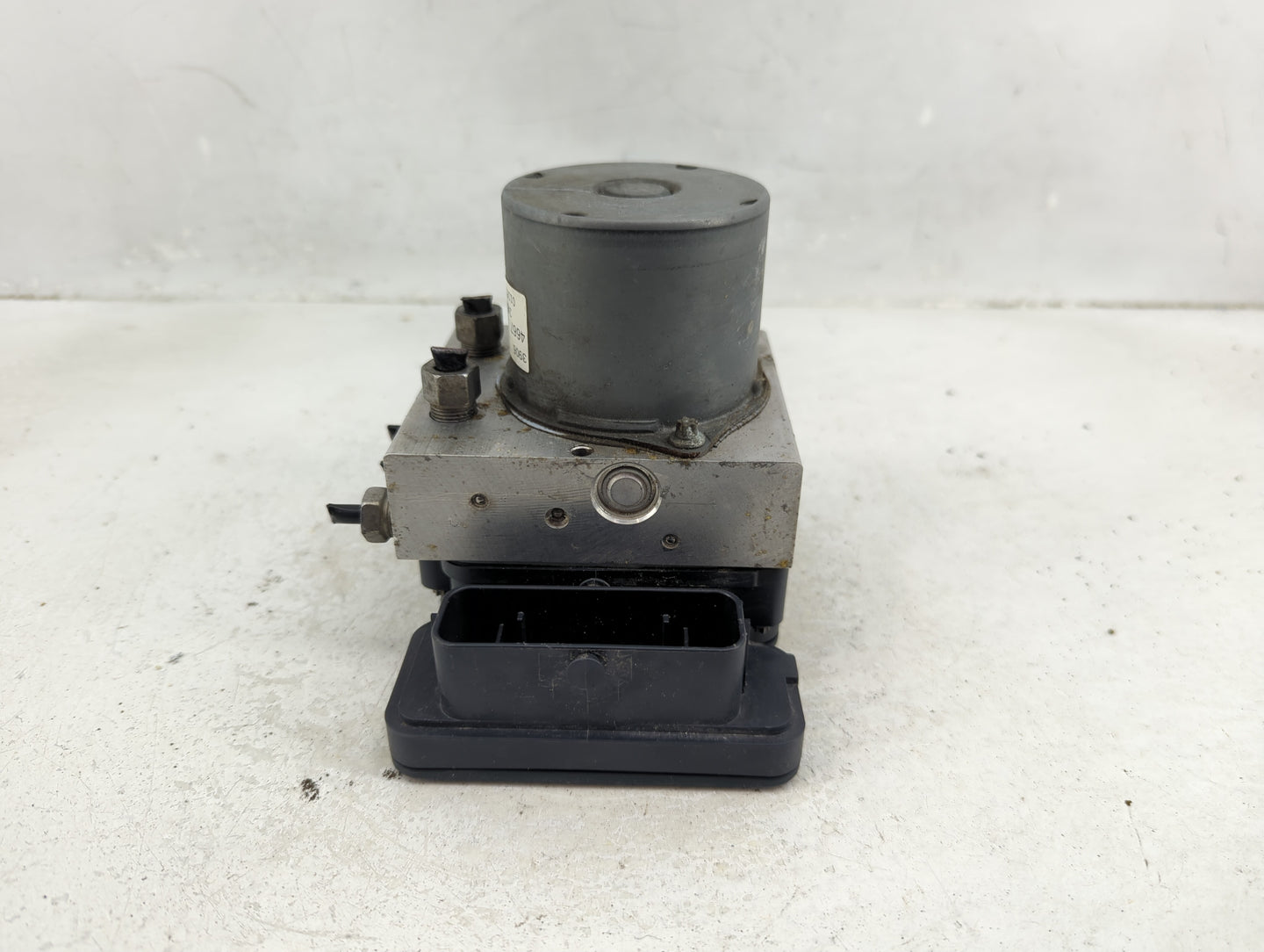 2017 Chevrolet Cruze ABS Pump Control Module Replacement Fits OEM Used Auto Parts - Oemusedautoparts1.com
