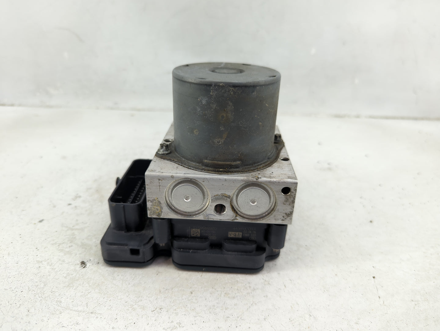2017 Chevrolet Cruze ABS Pump Control Module Replacement Fits OEM Used Auto Parts - Oemusedautoparts1.com