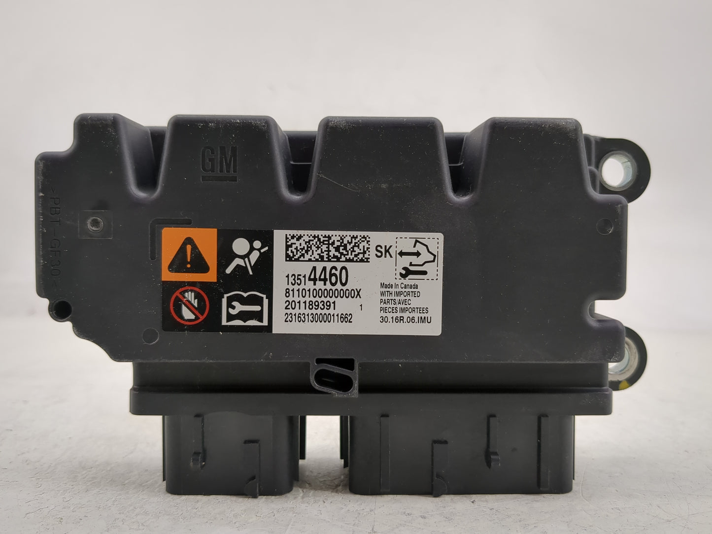 2017-2018 Chevrolet Cruze Body Control Module Bcm Inner Cabin Fuse Box - Oemusedautoparts1.com