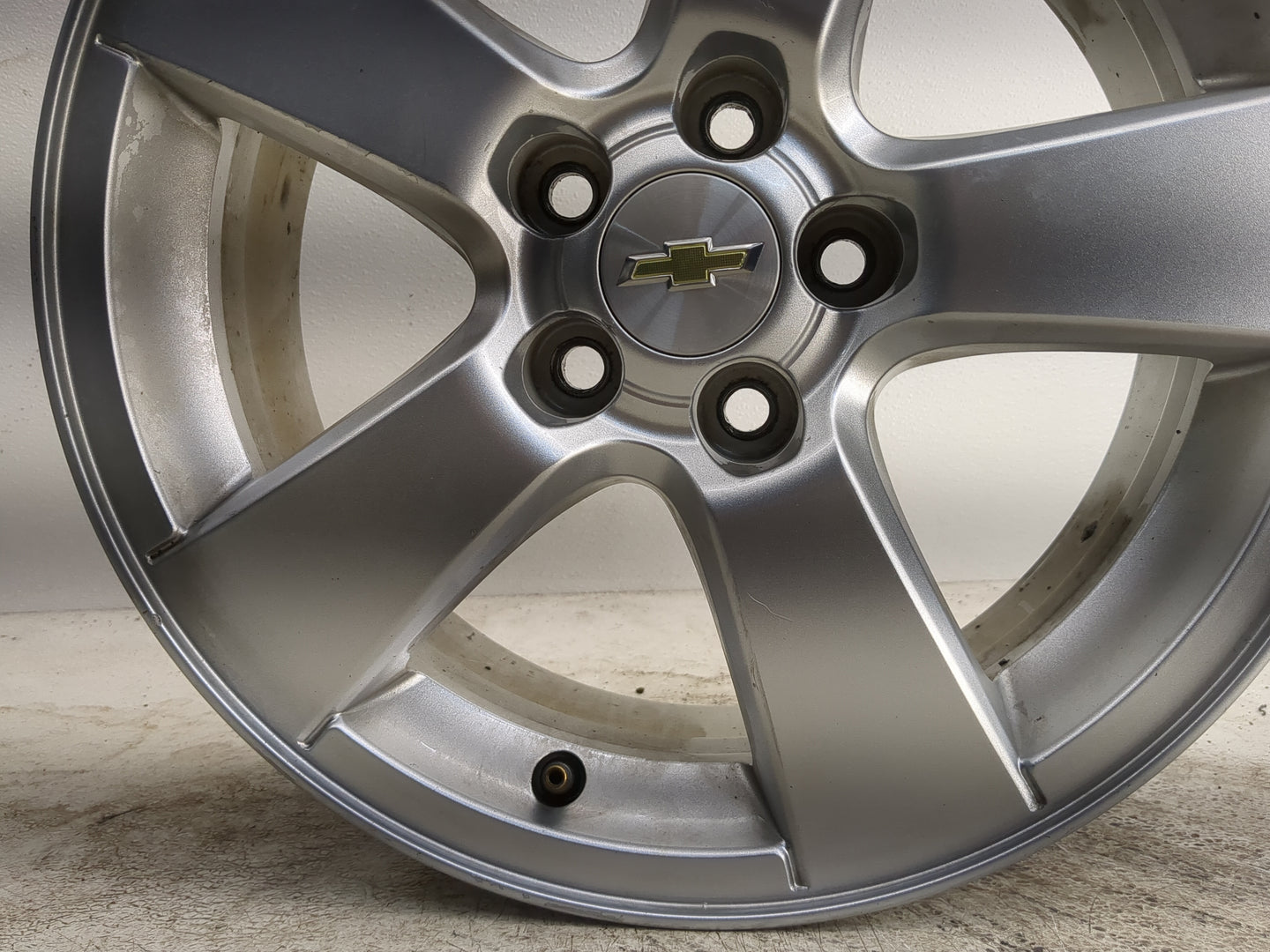 2011-2014 Chevrolet Cruze Oem Wheel Rim - Oemusedautoparts1.com