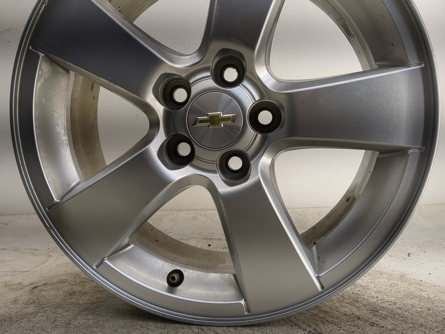 2011-2014 Chevrolet Cruze Oem Wheel Rim - Oemusedautoparts1.com