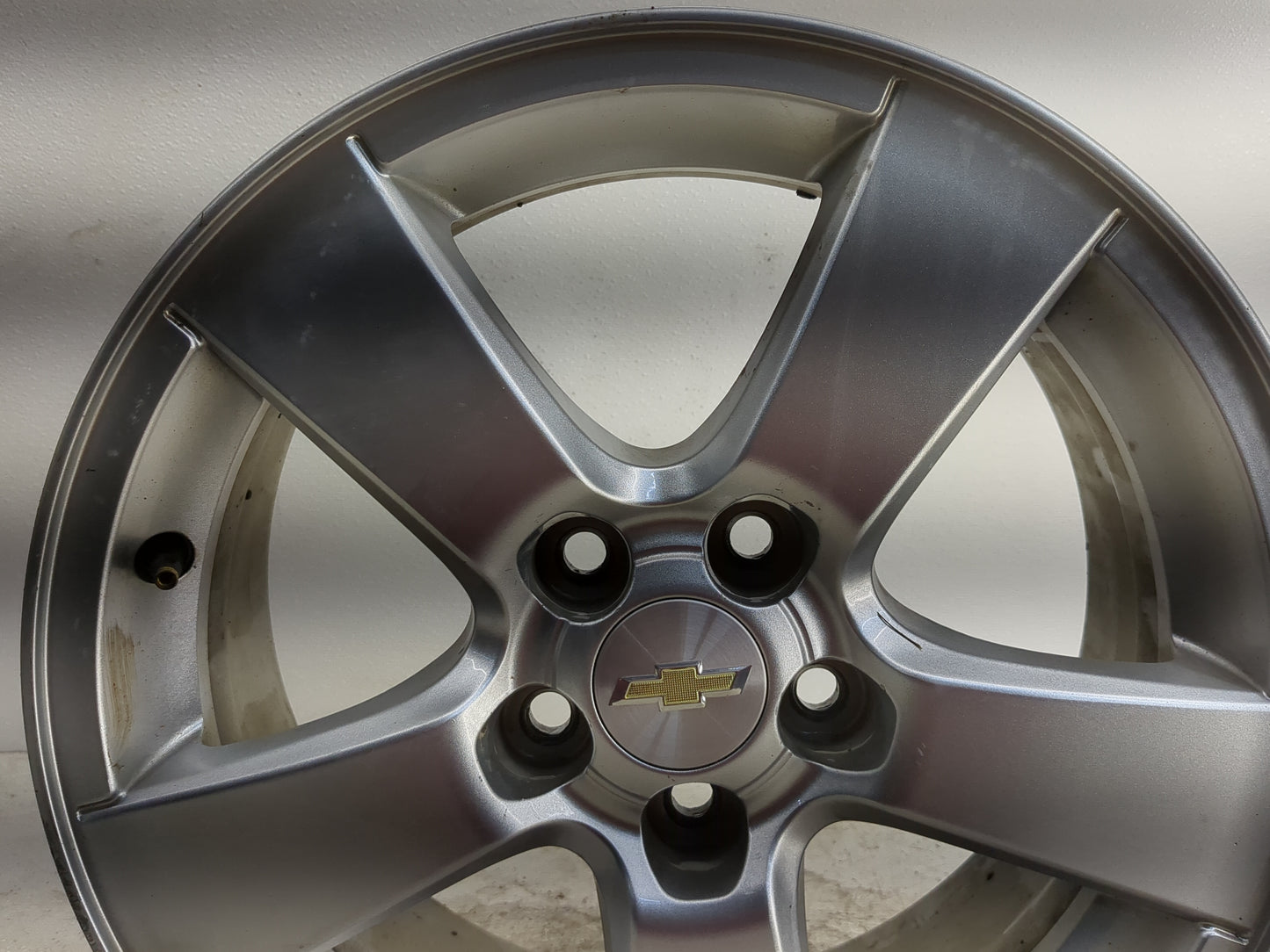 2011-2014 Chevrolet Cruze Oem Wheel Rim - Oemusedautoparts1.com