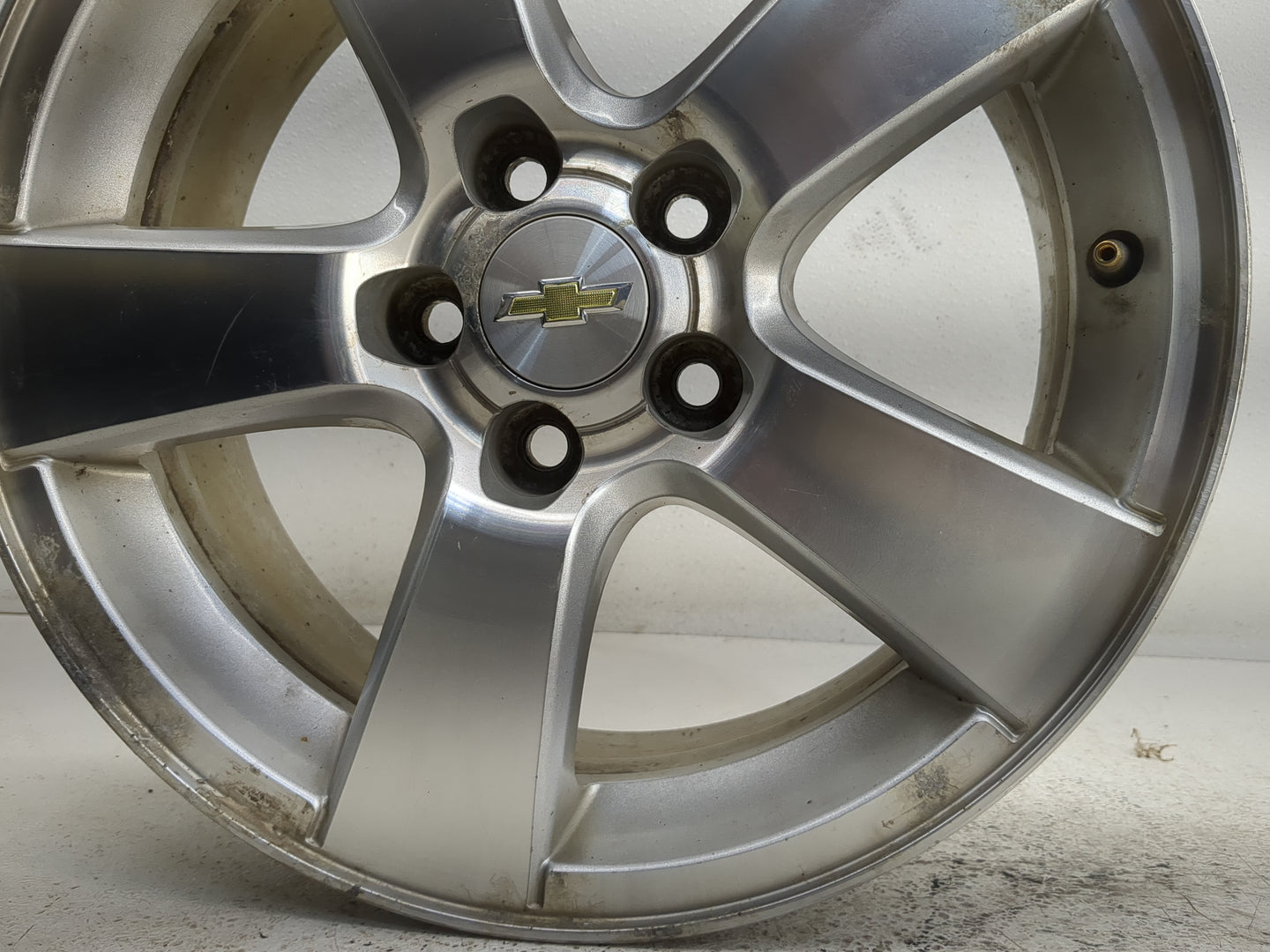 2011-2014 Chevrolet Cruze Oem Wheel Rim - Oemusedautoparts1.com