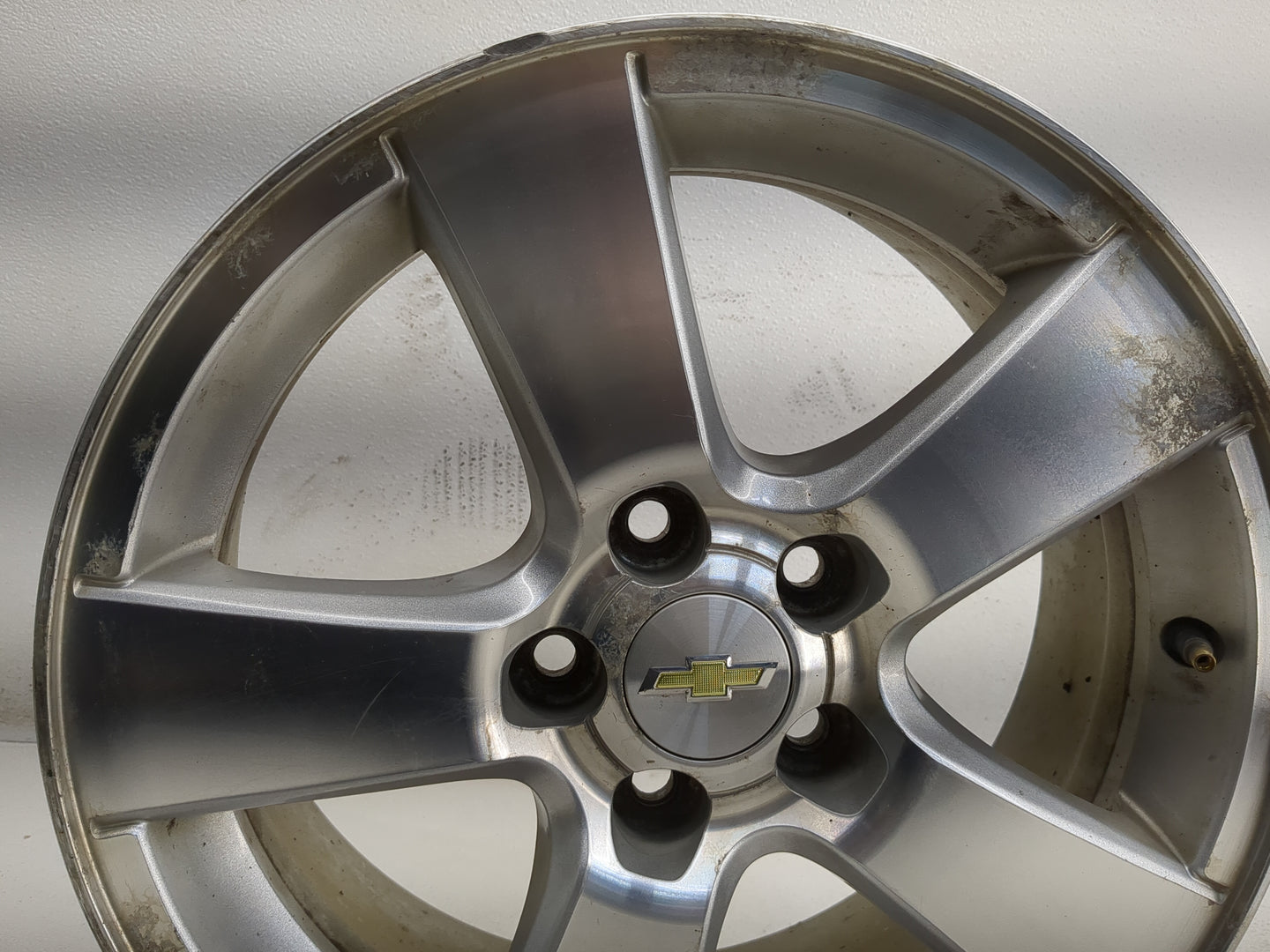 2011-2014 Chevrolet Cruze Oem Wheel Rim - Oemusedautoparts1.com