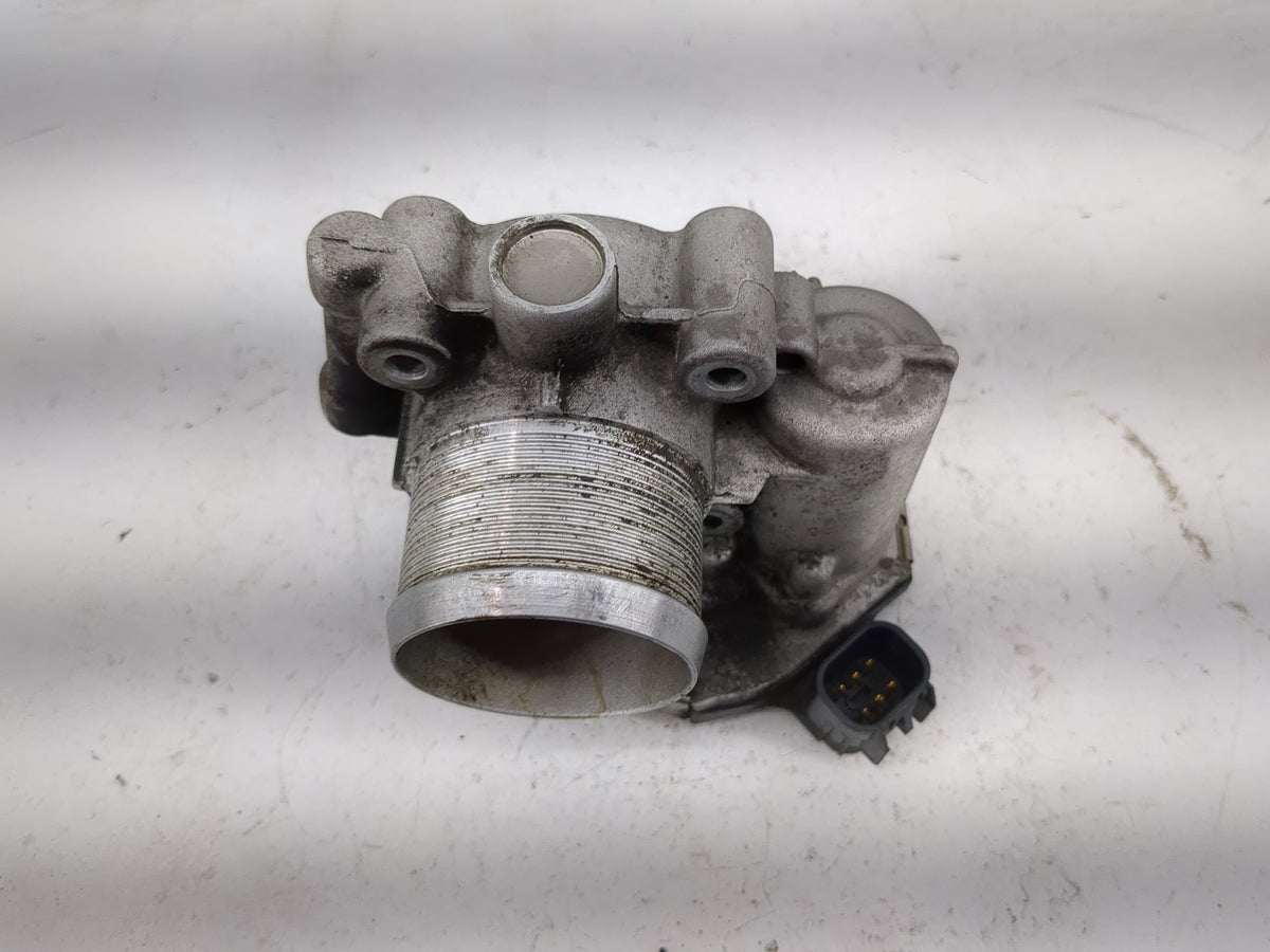 2011-2016 Chevrolet Cruze Throttle Body Fits Fits 2011 2012 2013 2014 2015 2016 2017 2018 2019 2020 2021 OEM Used Auto Parts