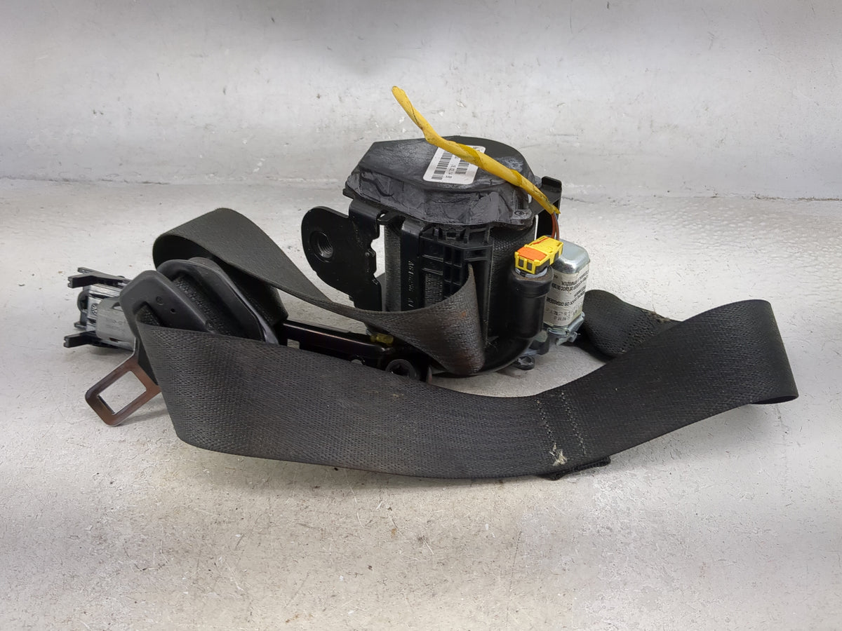 2014-2014 Chevrolet Cruze Passenger Front Seatbelt Retractor 5030454 - Oemusedautoparts1.com