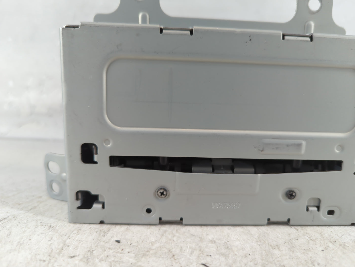 2012-2012 Chevrolet Cruze Am Fm Cd Player Radio Receiver - Oemusedautoparts1.com