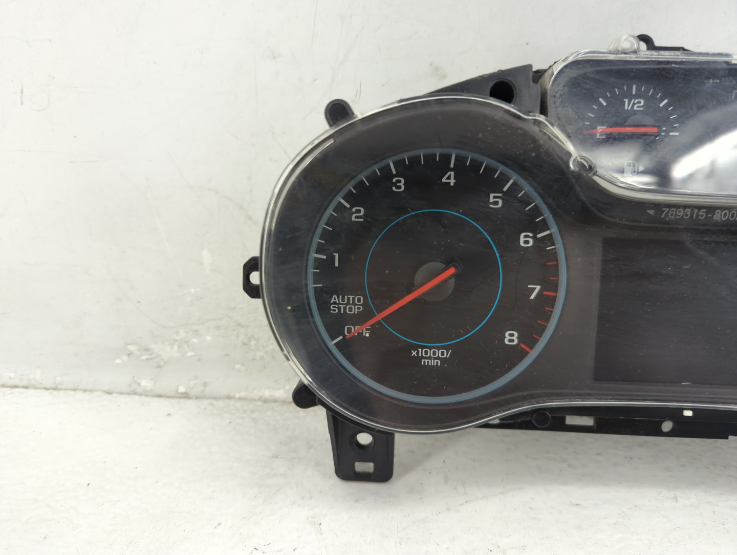 2017-2018 Chevrolet Cruze Instrument Cluster Speedometer Gauges Miles:203K Fits Fits 2017 2018 OEM Used Auto Parts - Oemused