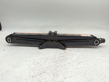 2014 Chevrolet Cruze Spare Scissor Car Jack - Oemusedautoparts1.com