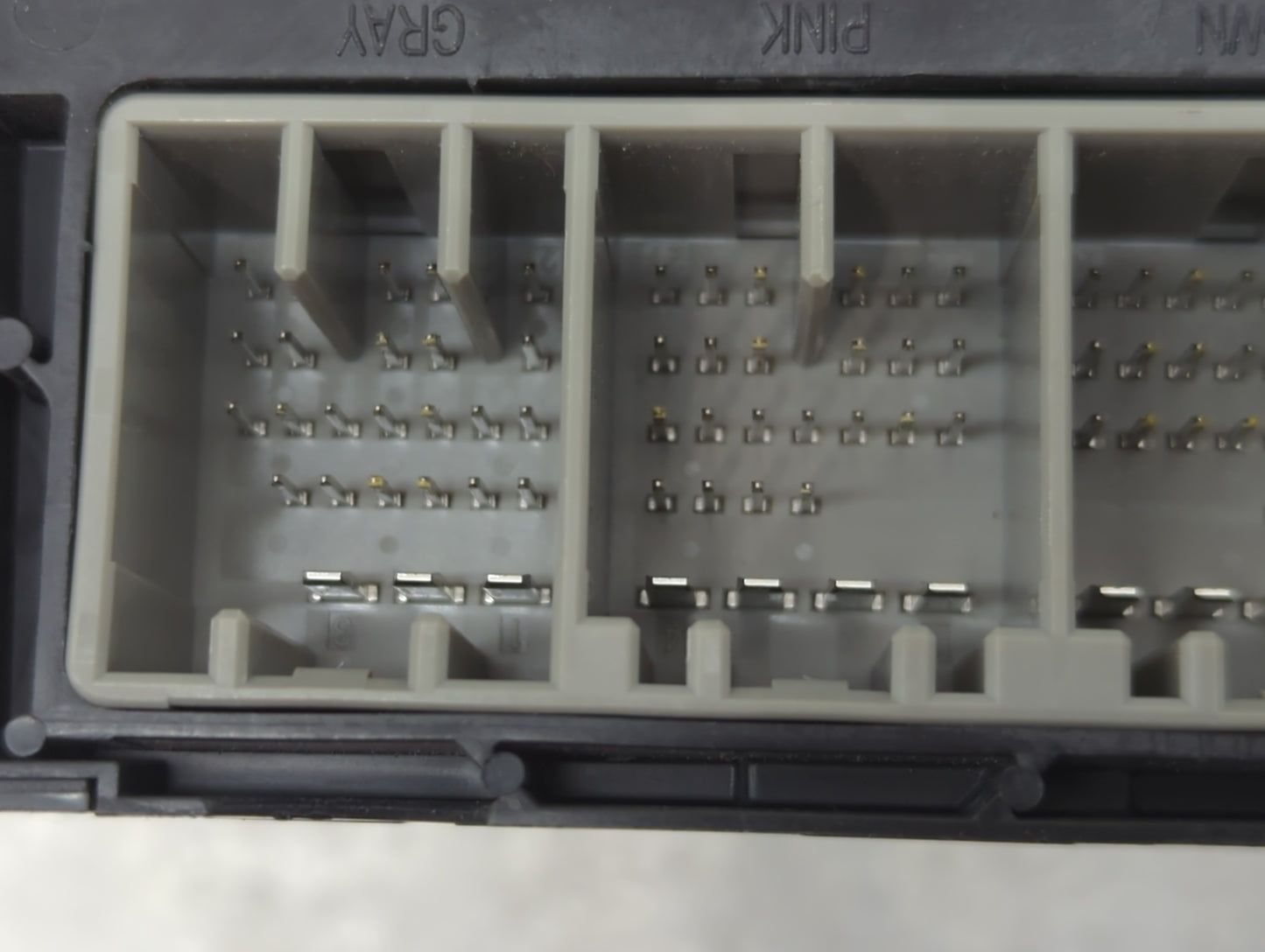 2013-2016 Chevrolet Cruze Body Control Module Bcm 856756 - Oemusedautoparts1.com