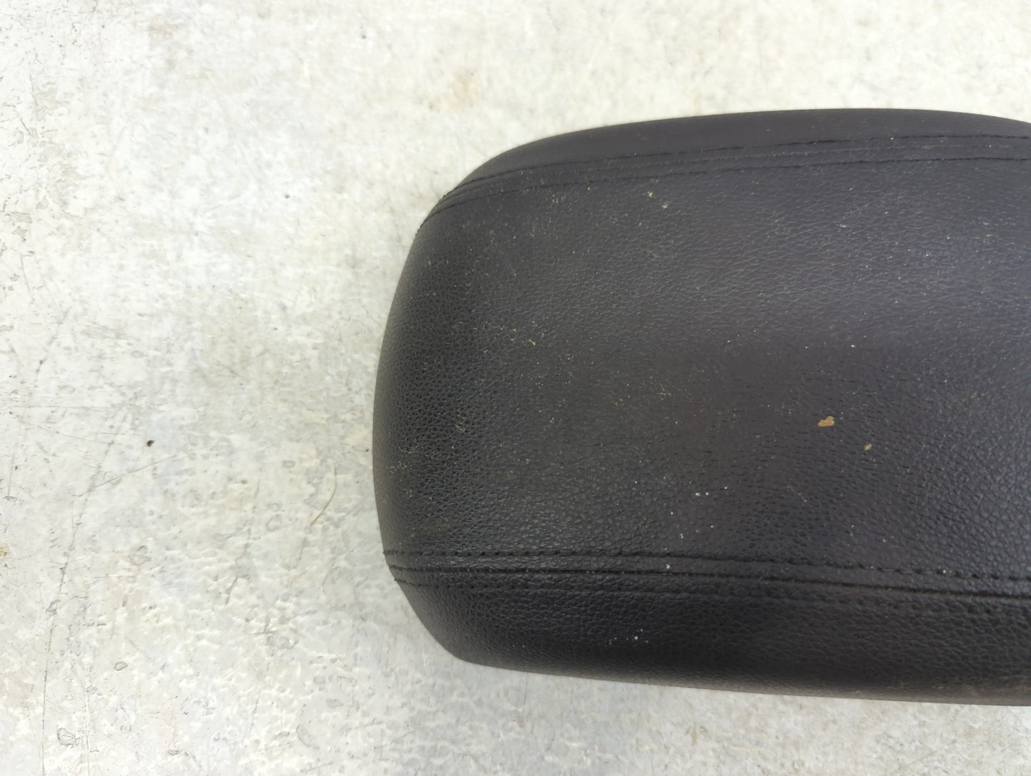 2013-2016 Chevrolet Cruze Center Console Armrest Cover Lid Fits Fits 2013 2014 2015 2016 OEM Used Auto Parts - Oemusedautopa