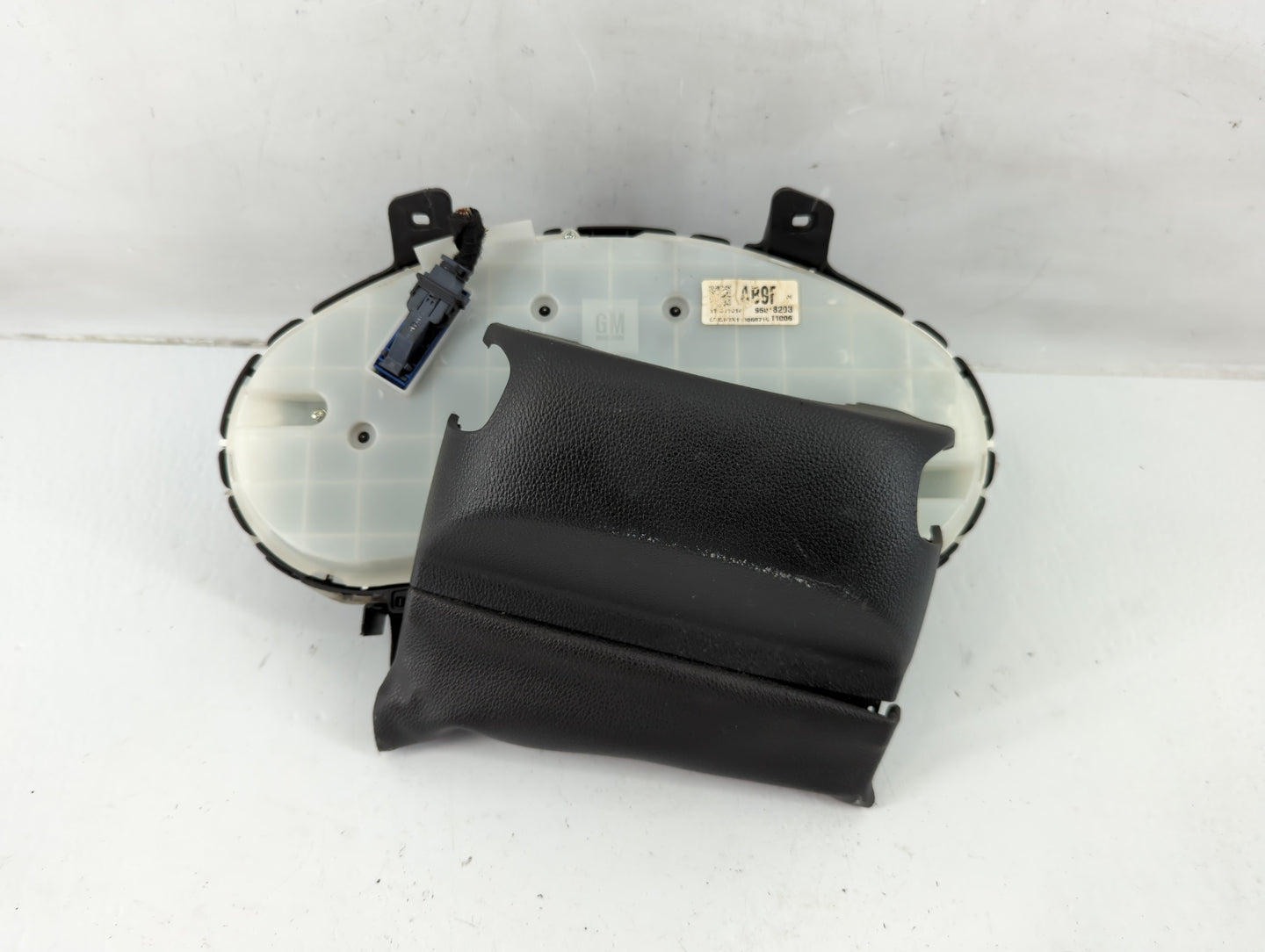 2011 Chevrolet Cruze Instrument Cluster Speedometer Gauges Fits OEM Used Auto Parts - Oemusedautoparts1.com