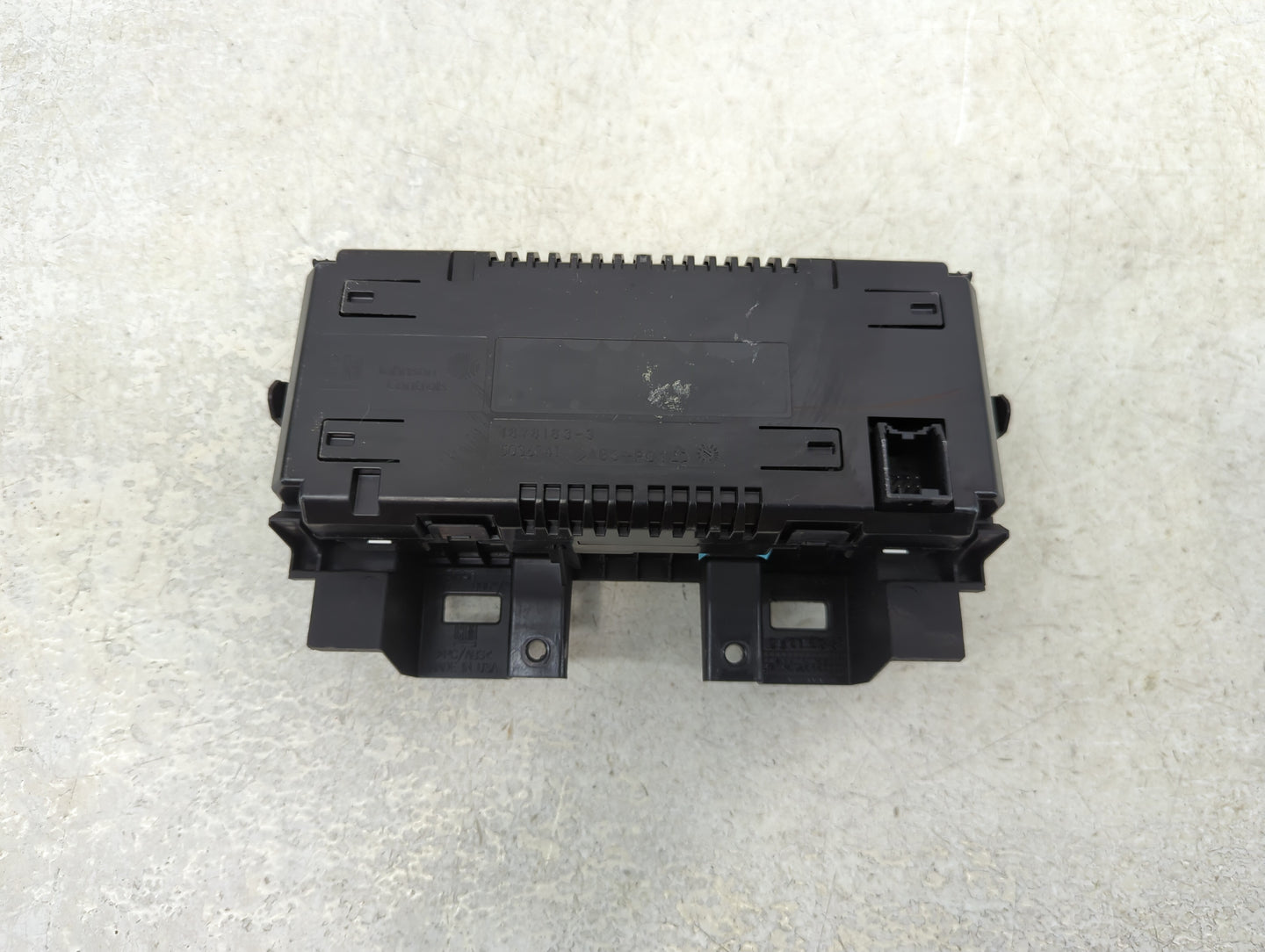 2011-2016 Chevrolet Cruze Information Display Screen - Oemusedautoparts1.com