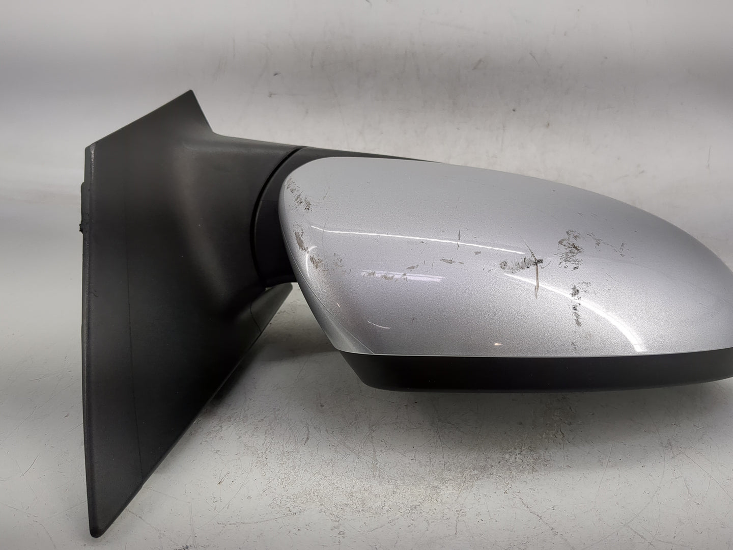 2011-2016 Chevrolet Cruze Passenger Side View Mirror - Right Door Mirror OEM Used - Oemusedautoparts1.com