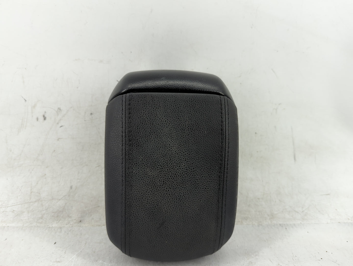 2011-2012 Chevrolet Cruze Center Console Armrest Cover Lid Fits Fits 2011 2012 OEM Used Auto Parts - Oemusedautoparts1.com
