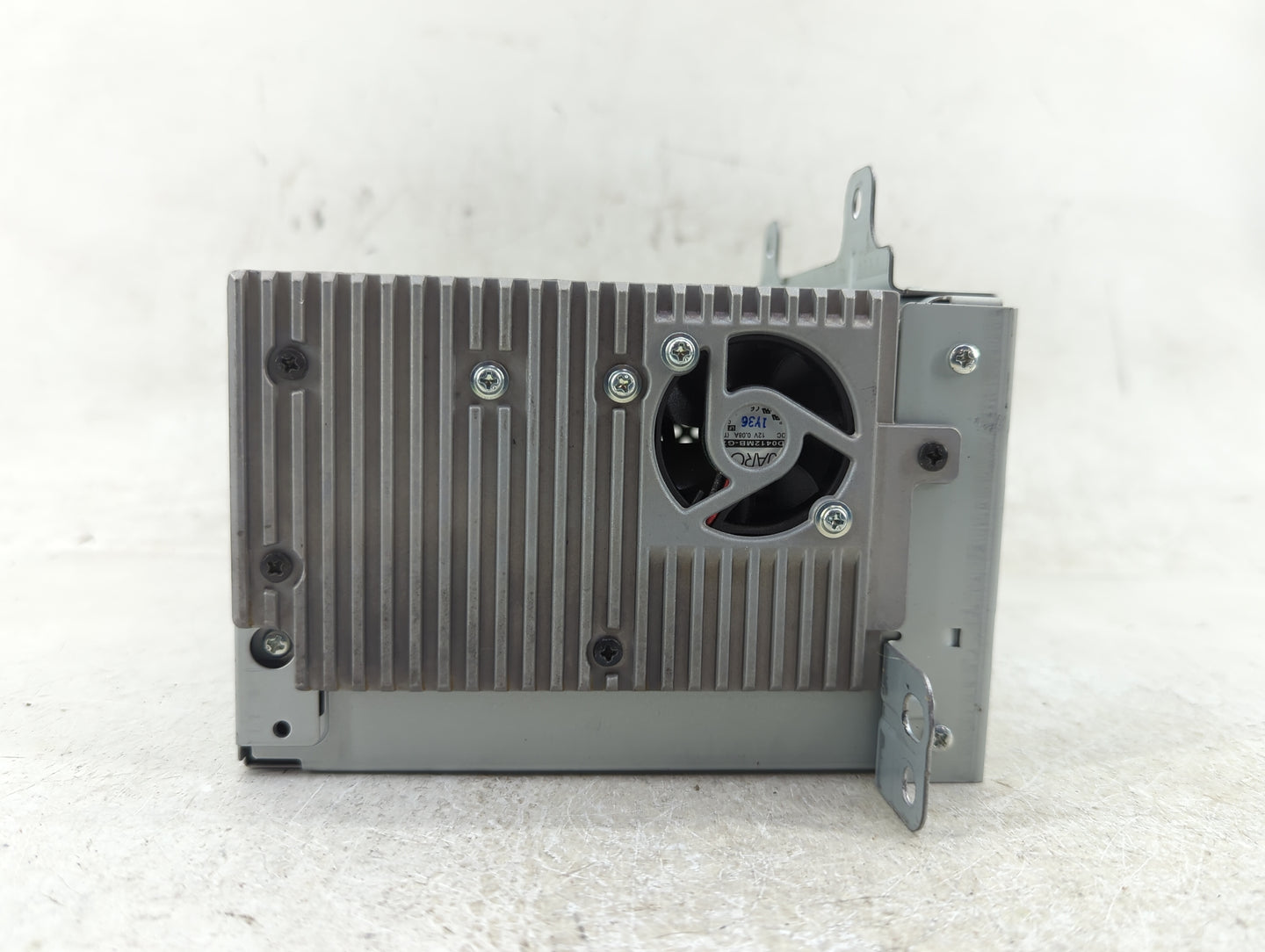2012 Chevrolet Cruze Radio AM FM Cd Player Receiver Replacement Fits OEM Used Auto Parts - Oemusedautoparts1.com