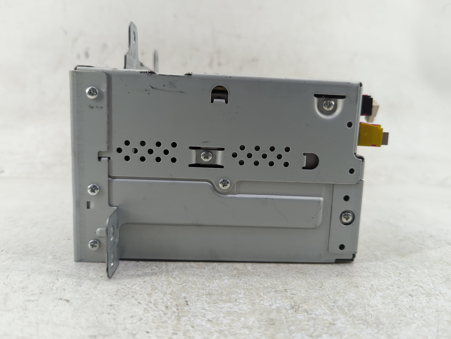 2012 Chevrolet Cruze Radio AM FM Cd Player Receiver Replacement Fits OEM Used Auto Parts - Oemusedautoparts1.com