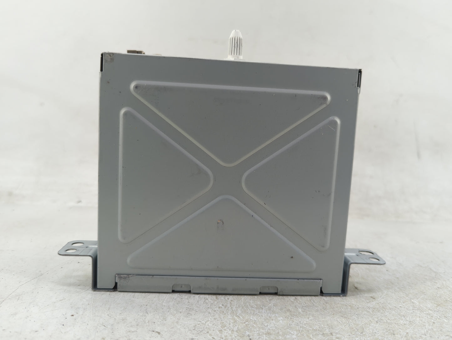 2012 Chevrolet Cruze Radio AM FM Cd Player Receiver Replacement Fits OEM Used Auto Parts - Oemusedautoparts1.com