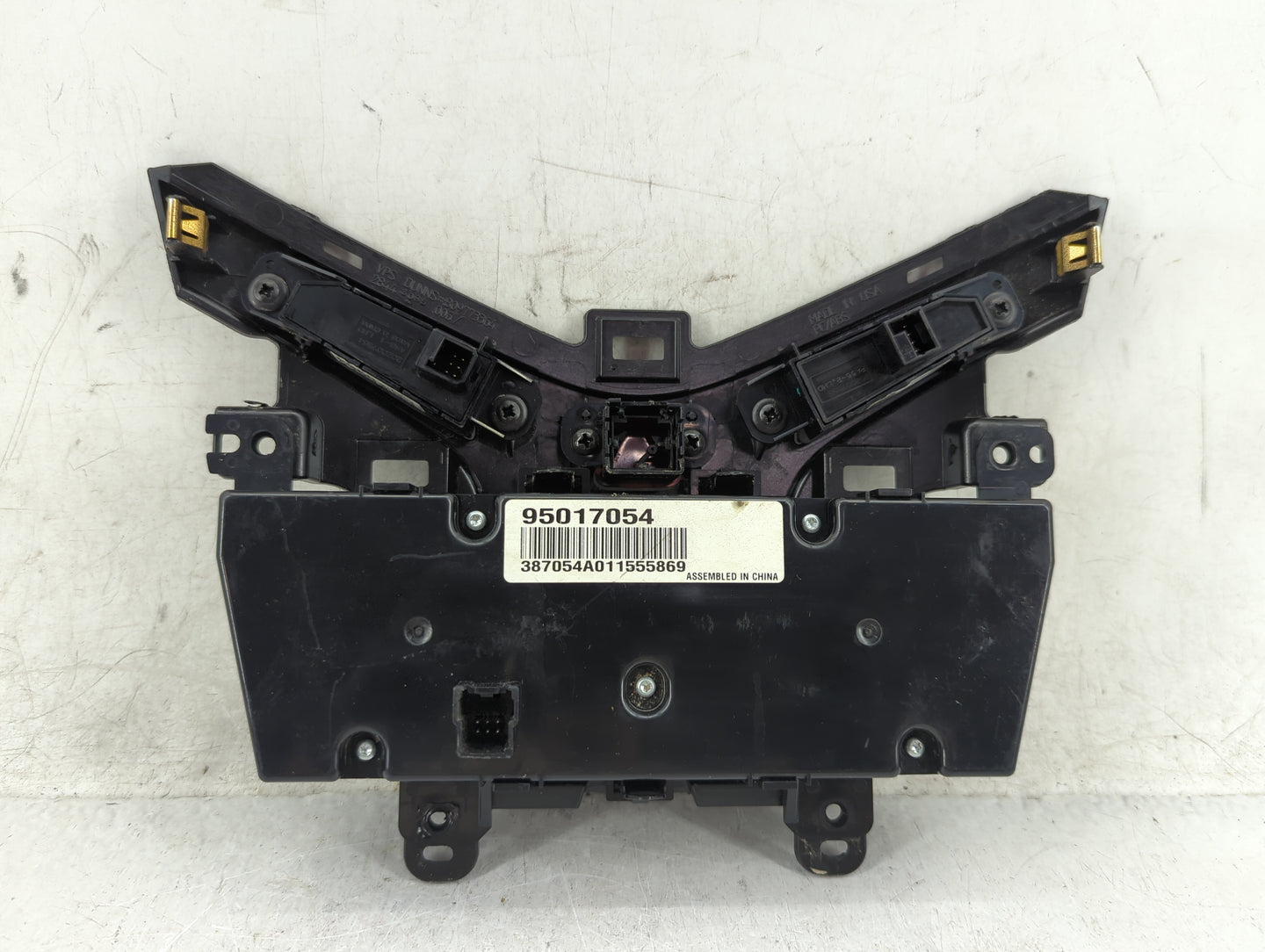 2011-2012 Chevrolet Cruze Climate Control Module Temperature AC/Heater Replacement Fits Fits 2011 2012 OEM Used Auto Parts -