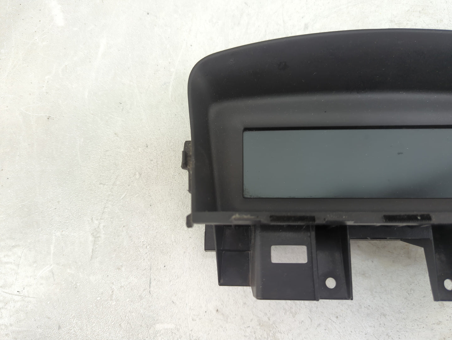 2011-2016 Chevrolet Cruze Information Display Screen - Oemusedautoparts1.com