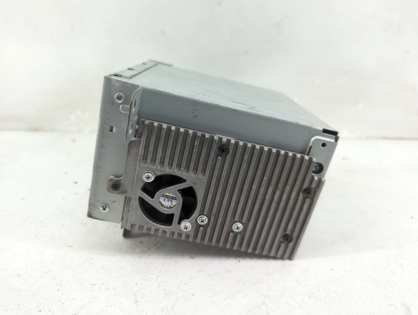 2013-2016 Chevrolet Cruze Radio AM FM Cd Player Receiver Replacement Fits Fits 2013 2014 2015 2016 OEM Used Auto Parts - Oem