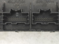 2013-2016 Chevrolet Cruze Body Control Module Bcm Inner Cabin Fuse Box 926490 - Oemusedautoparts1.com
