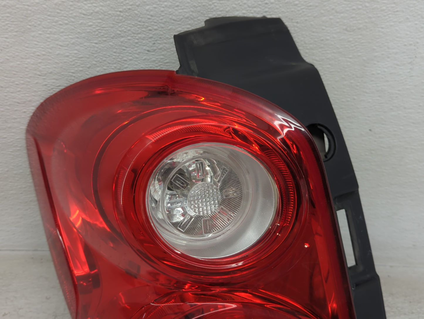 2010-2015 Chevrolet Equinox Tail Light Assembly Driver Left OEM Fits Fits 2010 2011 2012 2013 2014 2015 OEM Used Auto Parts 