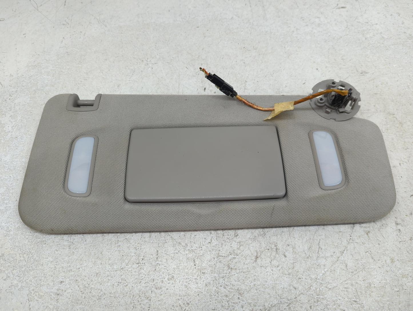 2010-2017 Chevrolet Equinox Sun Visor Shade Replacement Passenger Right Mirror Fits Fits 2010 2011 2012 2013 2014 2015 2016 