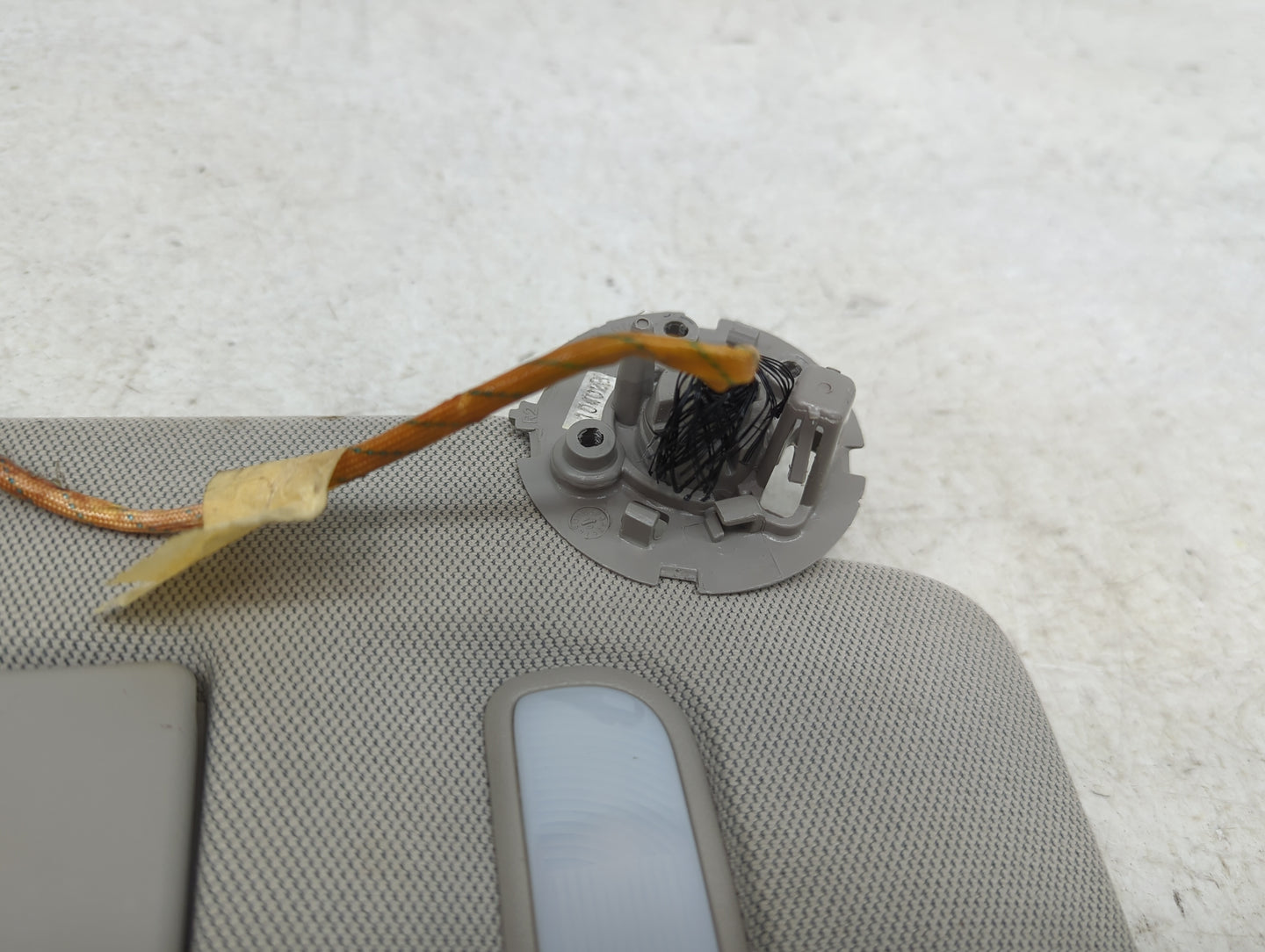 2010-2017 Chevrolet Equinox Sun Visor Shade Replacement Passenger Right Mirror Fits Fits 2010 2011 2012 2013 2014 2015 2016 
