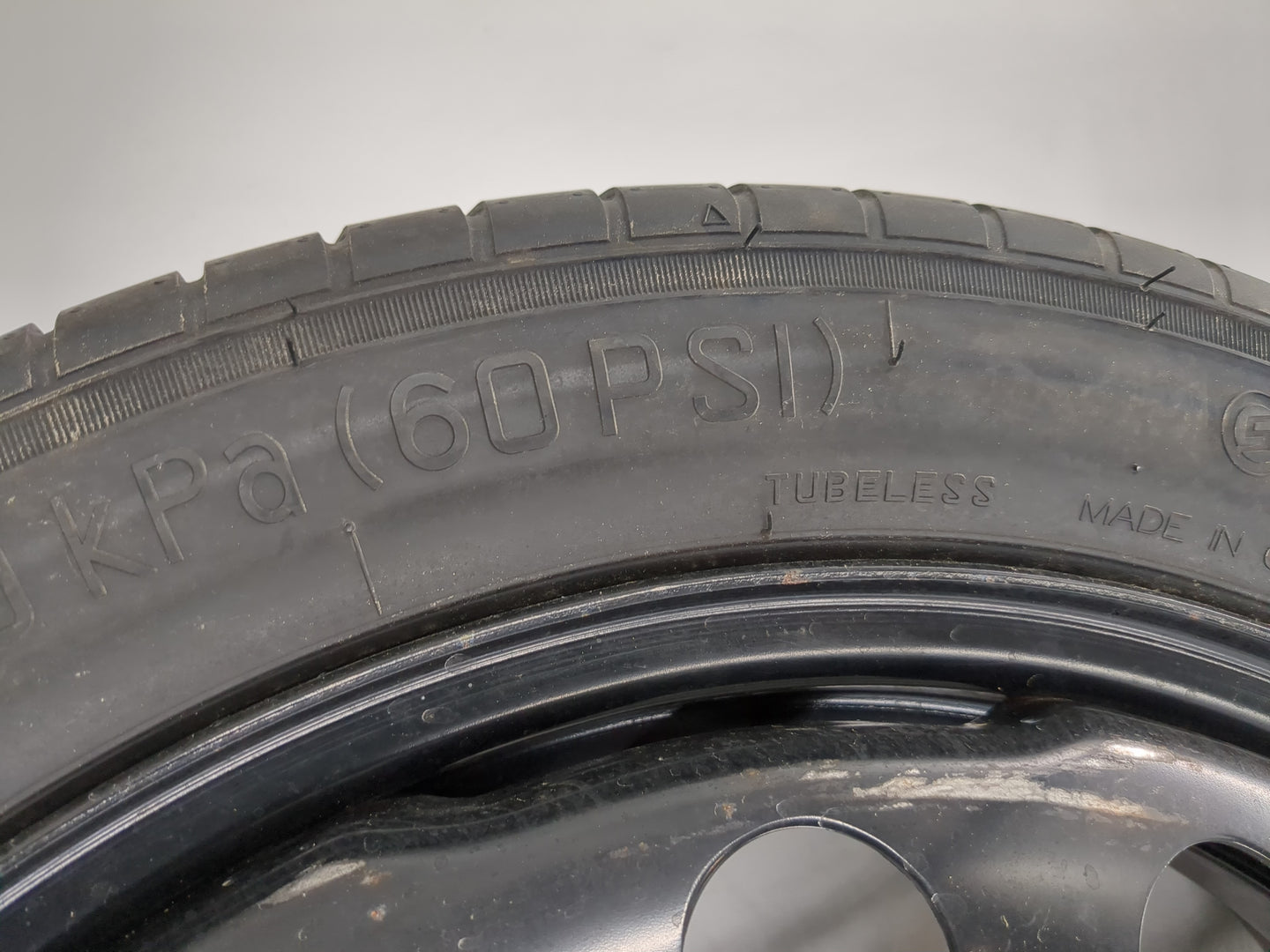 2010-2017 Chevrolet Equinox Spare Donut Tire Wheel Rim Oem - Oemusedautoparts1.com