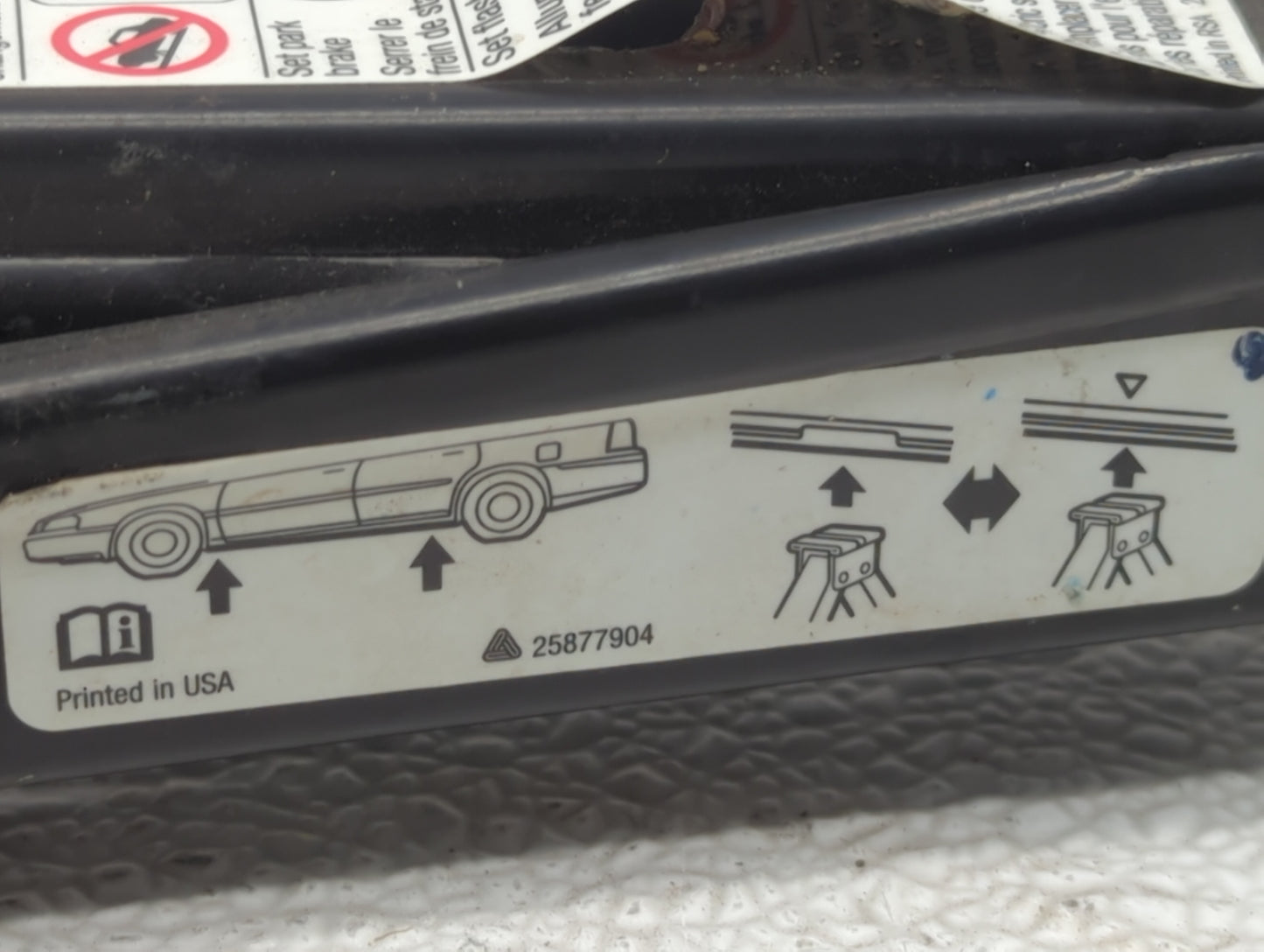 2010 Chevrolet Equinox Spare Scissor Car Jack 1072429 - Oemusedautoparts1.com