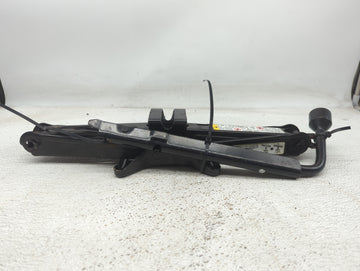2010 Chevrolet Equinox Spare Scissor Car Jack - Oemusedautoparts1.com