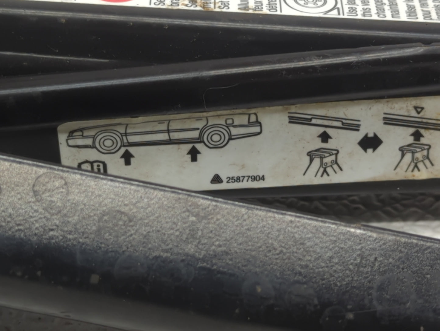 2010 Chevrolet Equinox Spare Scissor Car Jack 1074142 - Oemusedautoparts1.com
