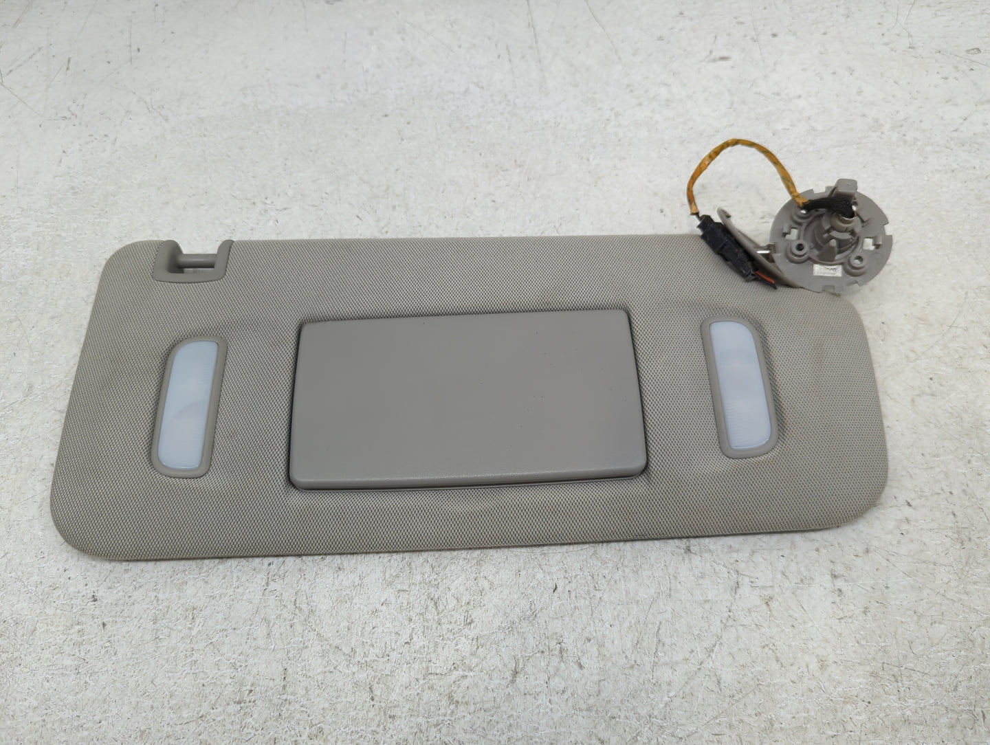 2010-2017 Chevrolet Equinox Sun Visor Shade Replacement Passenger Right Mirror Fits Fits 2010 2011 2012 2013 2014 2015 2016 