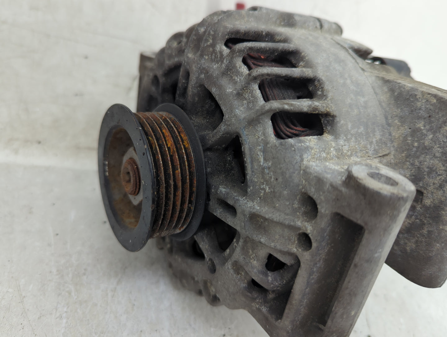 2010-2017 Chevrolet Equinox Alternator Replacement Generator Charging Assembly Engine OEM Fits OEM Used Auto Parts - Oemused