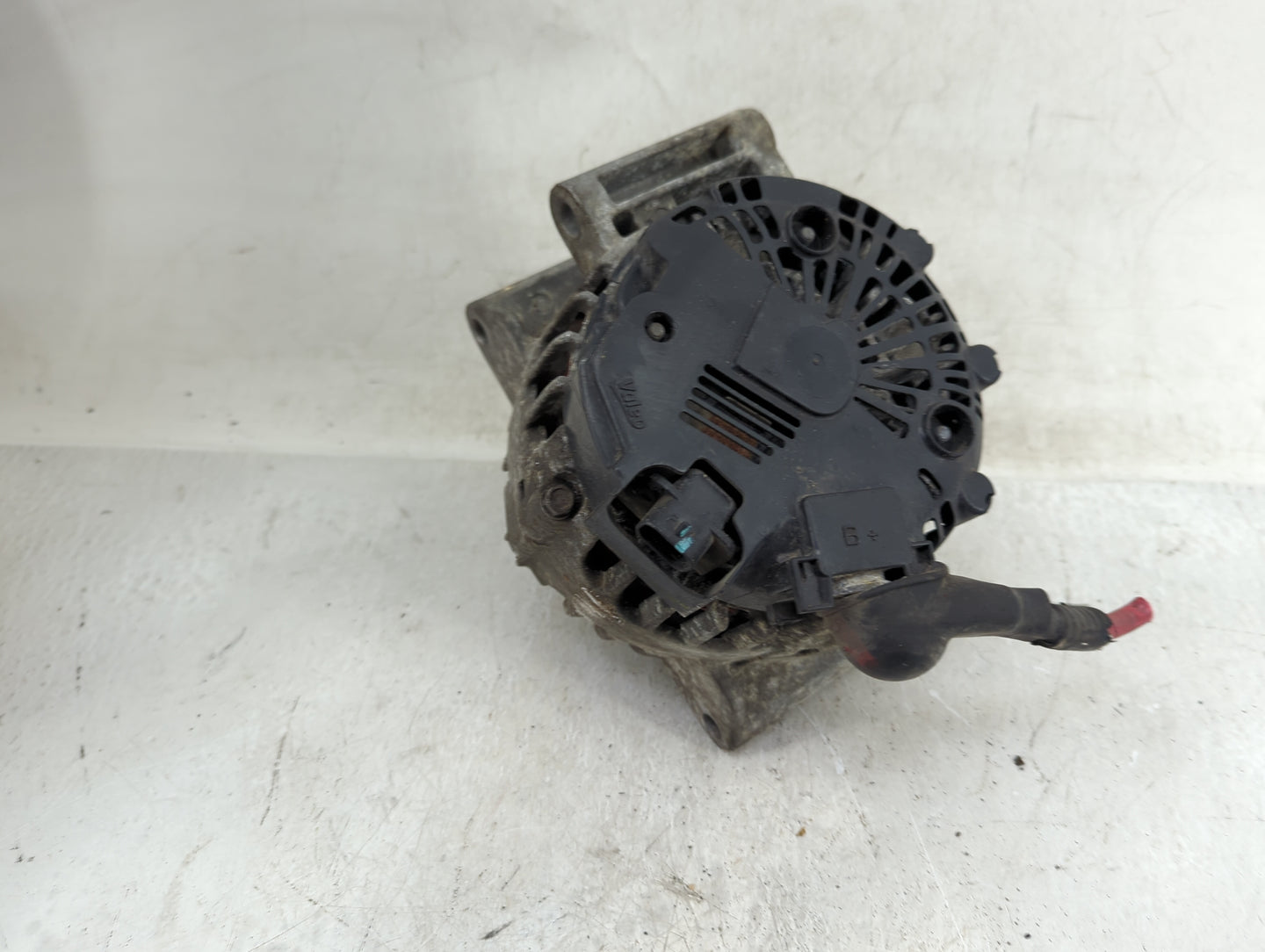 2010-2017 Chevrolet Equinox Alternator Replacement Generator Charging Assembly Engine OEM Fits OEM Used Auto Parts - Oemused