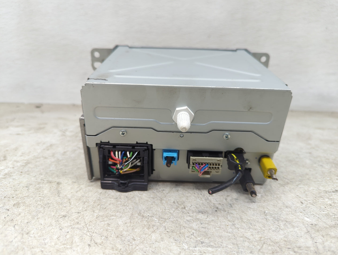 2014 Chevrolet Equinox Radio AM FM Cd Player Receiver Replacement Fits OEM Used Auto Parts - Oemusedautoparts1.com