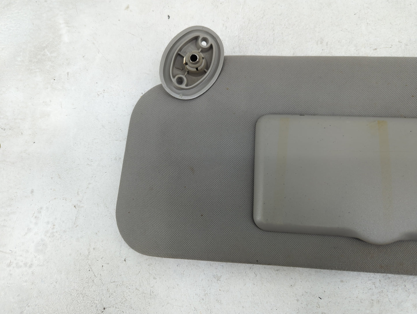 2005-2009 Chevrolet Equinox Sun Visor Shade Replacement Driver Left Mirror Fits Fits 2005 2006 2007 2008 2009 OEM Used Auto 