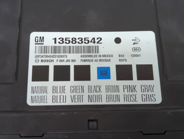 2010-2014 Chevrolet Equinox Body Control Module Bcm Inner Cabin Fuse Box - Oemusedautoparts1.com