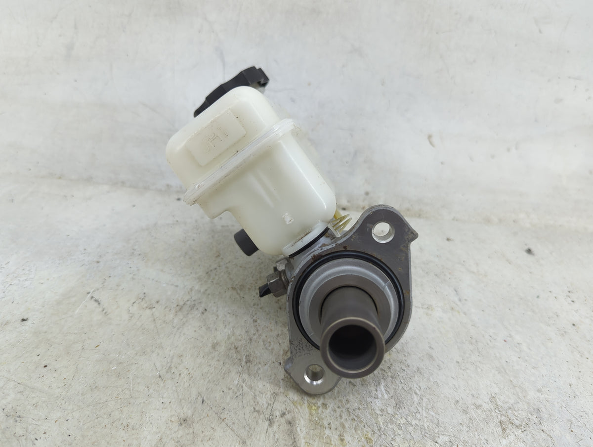 2010-2017 Chevrolet Equinox Power Brake Booster Oem 1135287 - Oemusedautoparts1.com